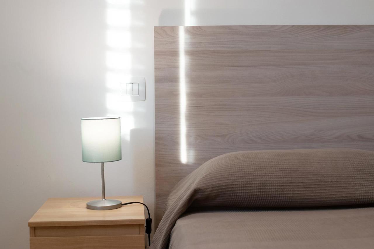 Ferienwohnung Trilocale Recagno Nuovo Varraze Exterior foto